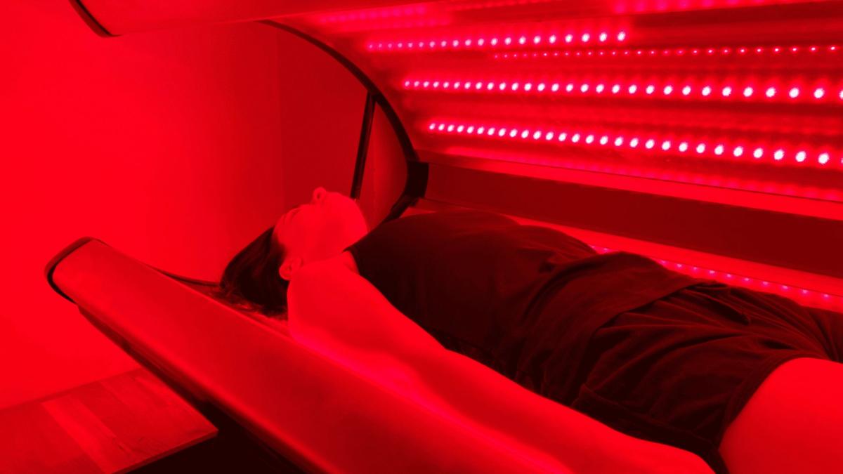 How Much Weight Can You Lose With Red Light Therapy? How Much Weight Can You Lose With Red Light Therapy? by Minnetonka Weight Loss