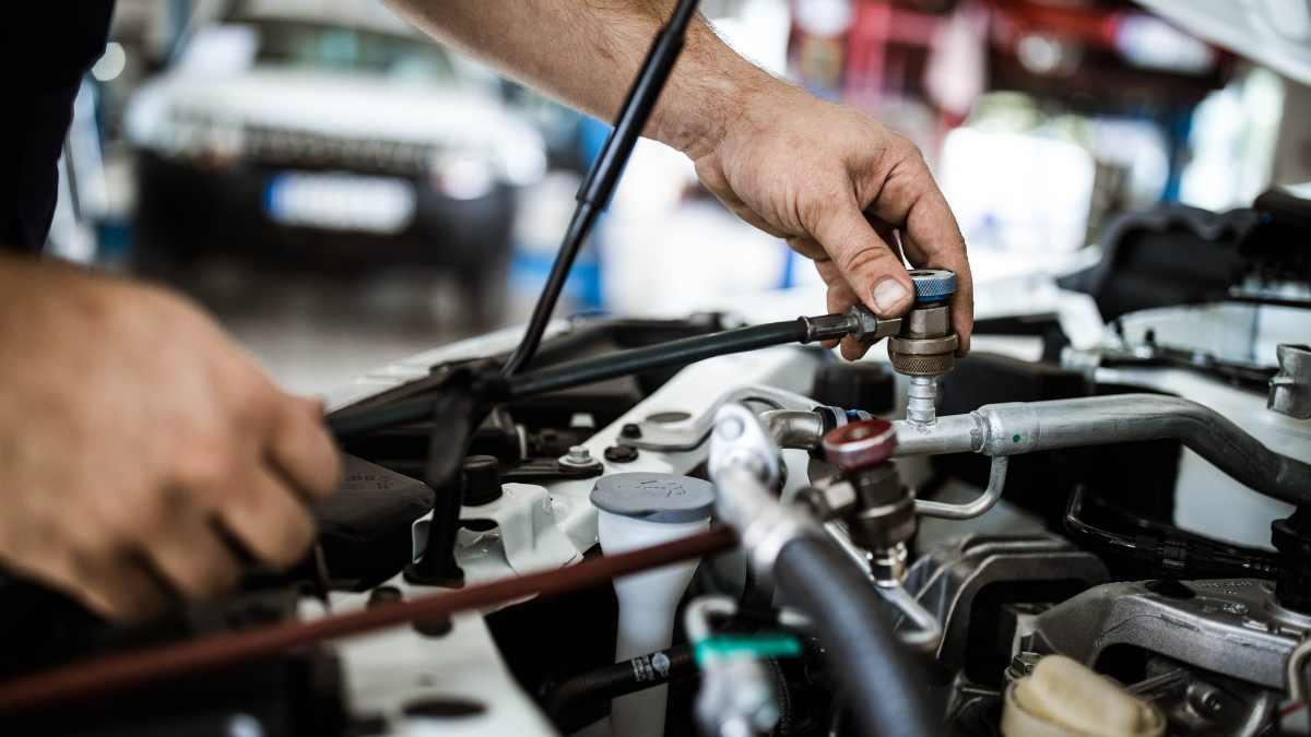 Is DIY Or Professional Engine Repair Services Better? by bisma