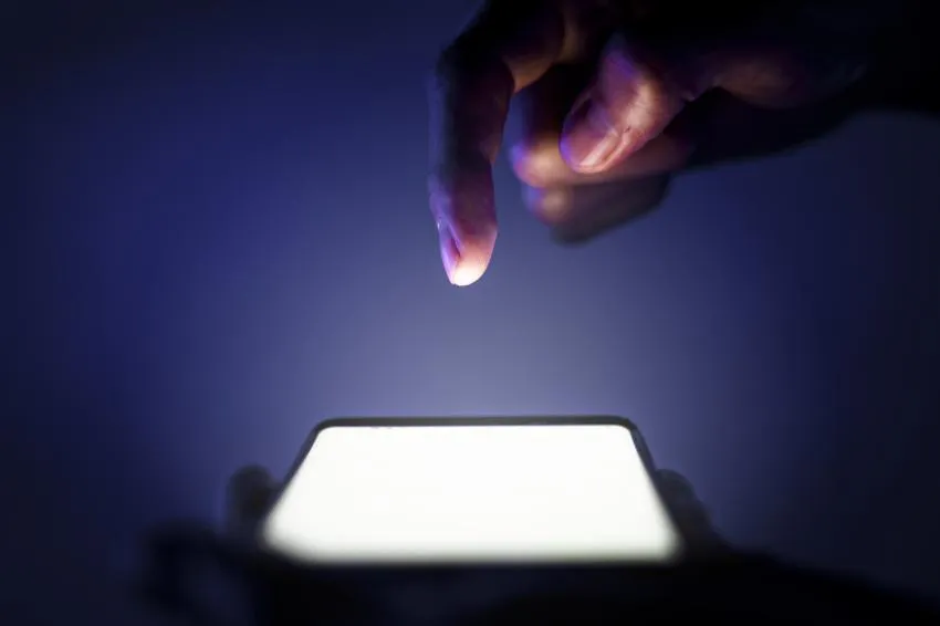 Avoid screen time before bed Avoid screen time before bed