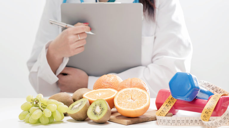 Can A Clinical Dietitian Help With Weight Management? by cdynmic