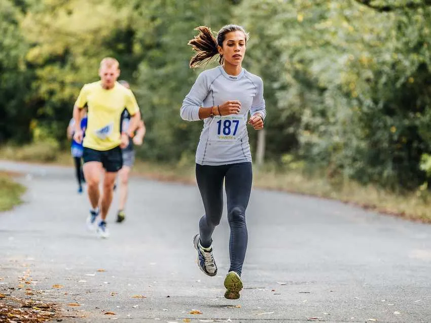 women jogging image