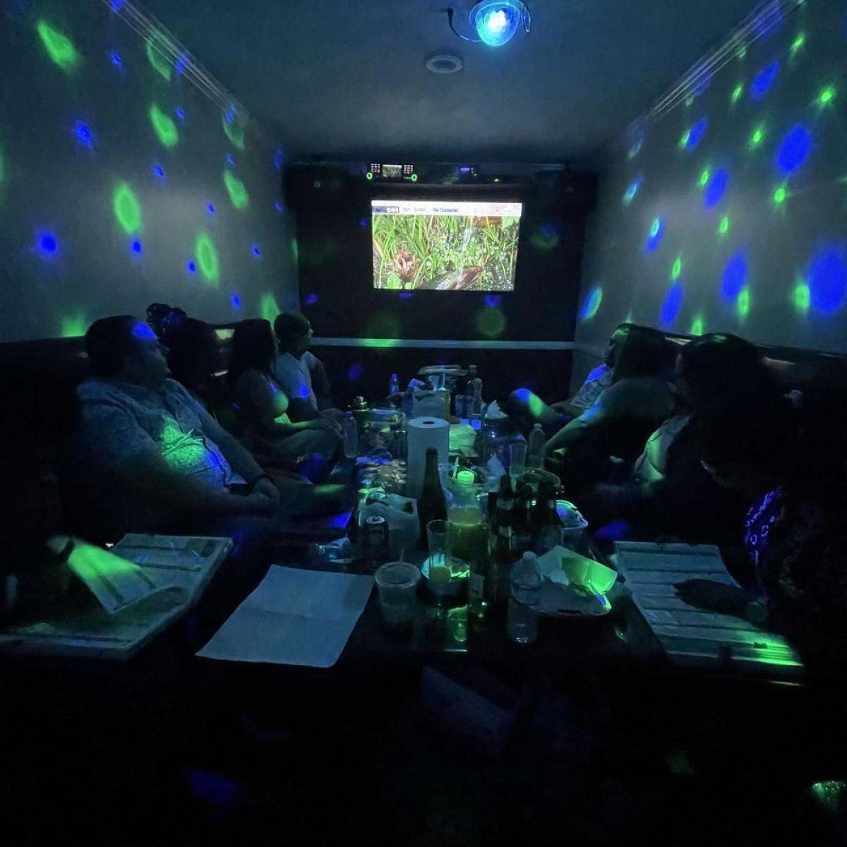 Tempat Karaoke Favorit Di Jamsil by zaid