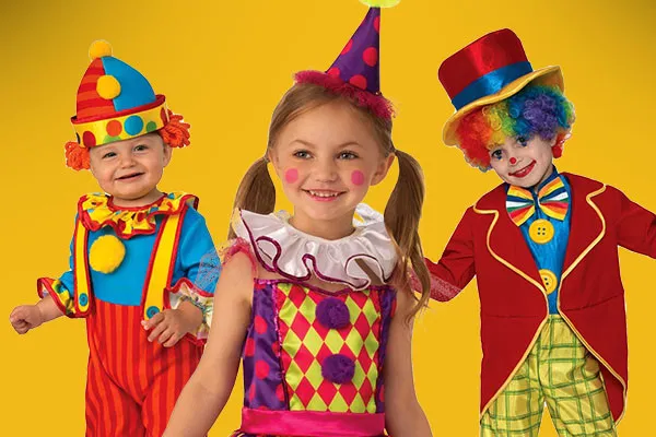 Clown Simple DIY ideas for Halloween costumes