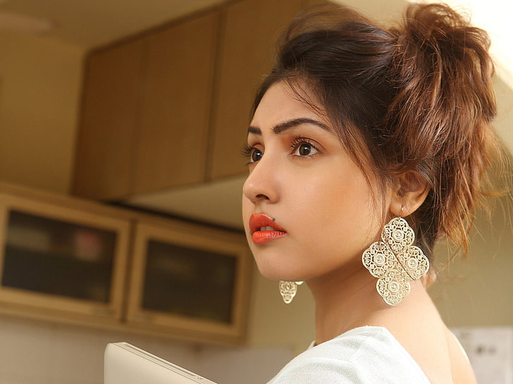 SAFE, COMFORTABLE, AND TRUSTED CAB SERVICES FOR EVERY JOURNEY by mahesh kumar