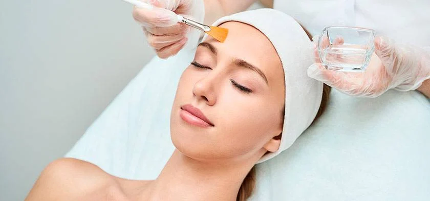 Is Glycolic Acid Peel Treatment Safe For Delicate Facial Areas? by aestheticclinicdubai6@gmail.com