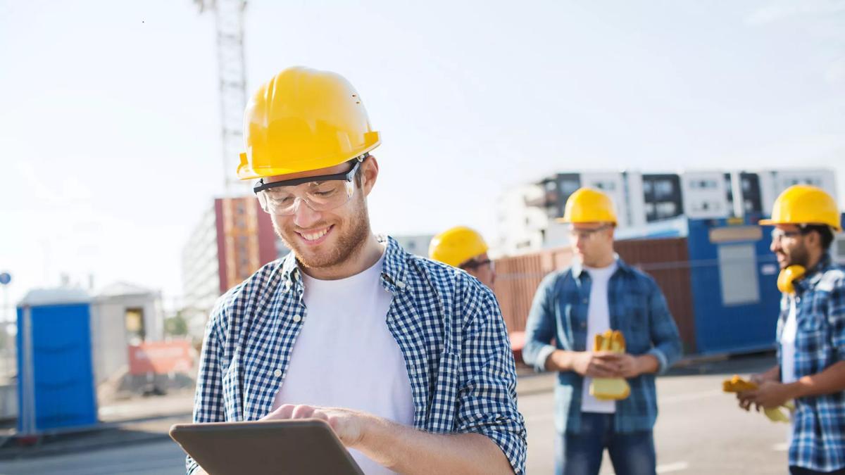 What Does A Contractor Do In Construction? What Does A Contractor Do In Construction? by Jackson