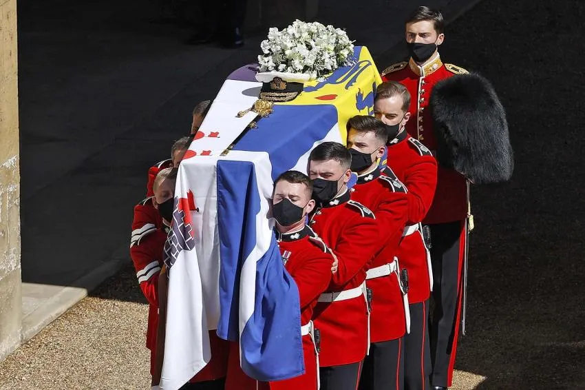 Prince Phillip's coffin draped with flag