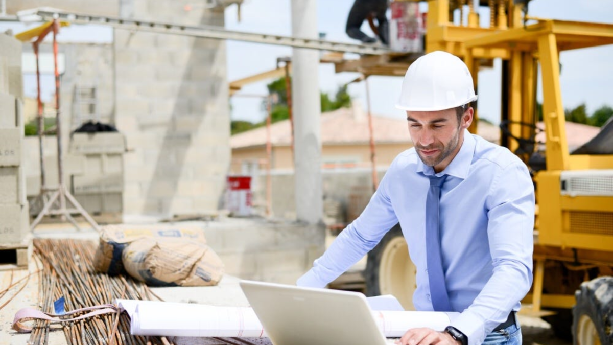 Can A Civil Engineer Be A Construction Manager? Can A Civil Engineer Be A Construction Manager? by Williams
