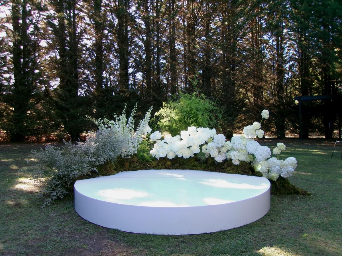 Choosing The Perfect Bridal Bouquet And Wedding Flowers In Melbourne Choosing The Perfect Bridal Bouquet And Wedding Flowers In Melbourne by bloomsbycecilia