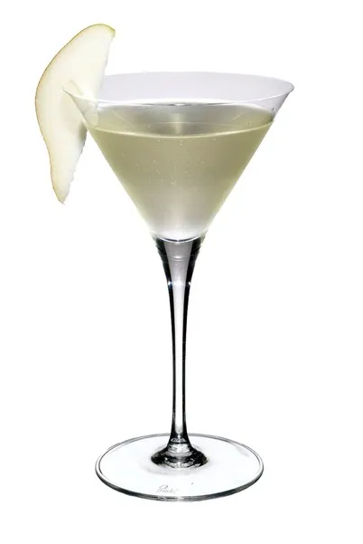 El cóctel de las escaleras A martini with a pear slice