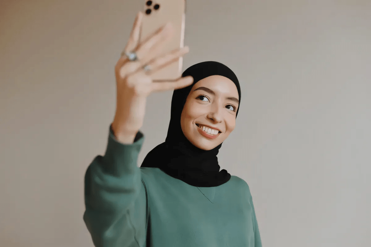 13 Trendy Fashion Influencers You Need To Follow ASAP by Christopher Jay Biery