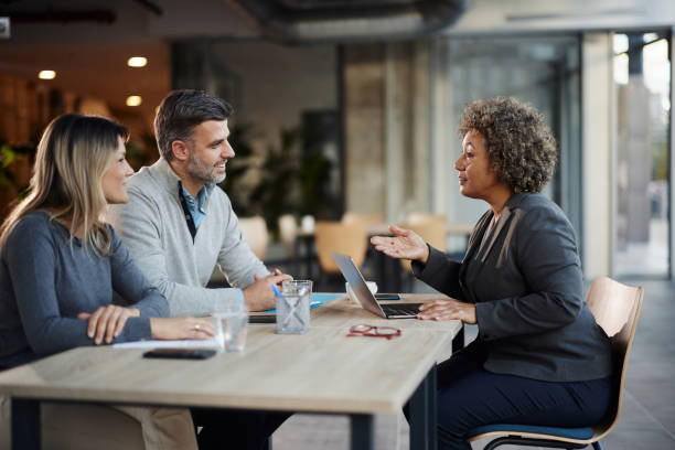 How A Medicare Broker Can Guide Your Coverage Choices How A Medicare Broker Can Guide Your Coverage Choices by Freya Parker