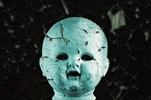 Morbid Doll Head Morbid Cracked Peeled Scary Doll Head