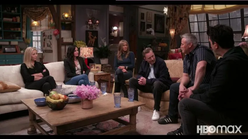friends reunion full cast monica apartment playing trivia