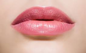 Does Semi-Permanent Lip Color Appear Natural? by cdynmic