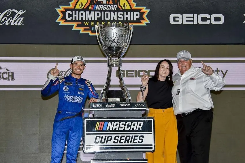 Kyle Larson is a Champion Kyle Larson Championship