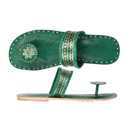 embroidered chappals