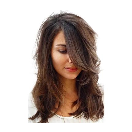 long wavy hairstyles with side bangs