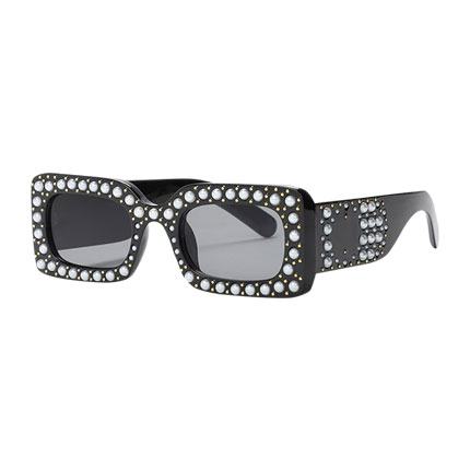 shop online Throwback To Retro Dark Grey Square Sunglasses shop online Throwback To Retro Dark Grey Square Sunglasses