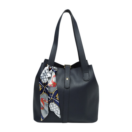 mast and harbour tote bag