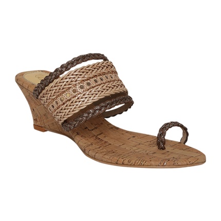 catwalk chappals online